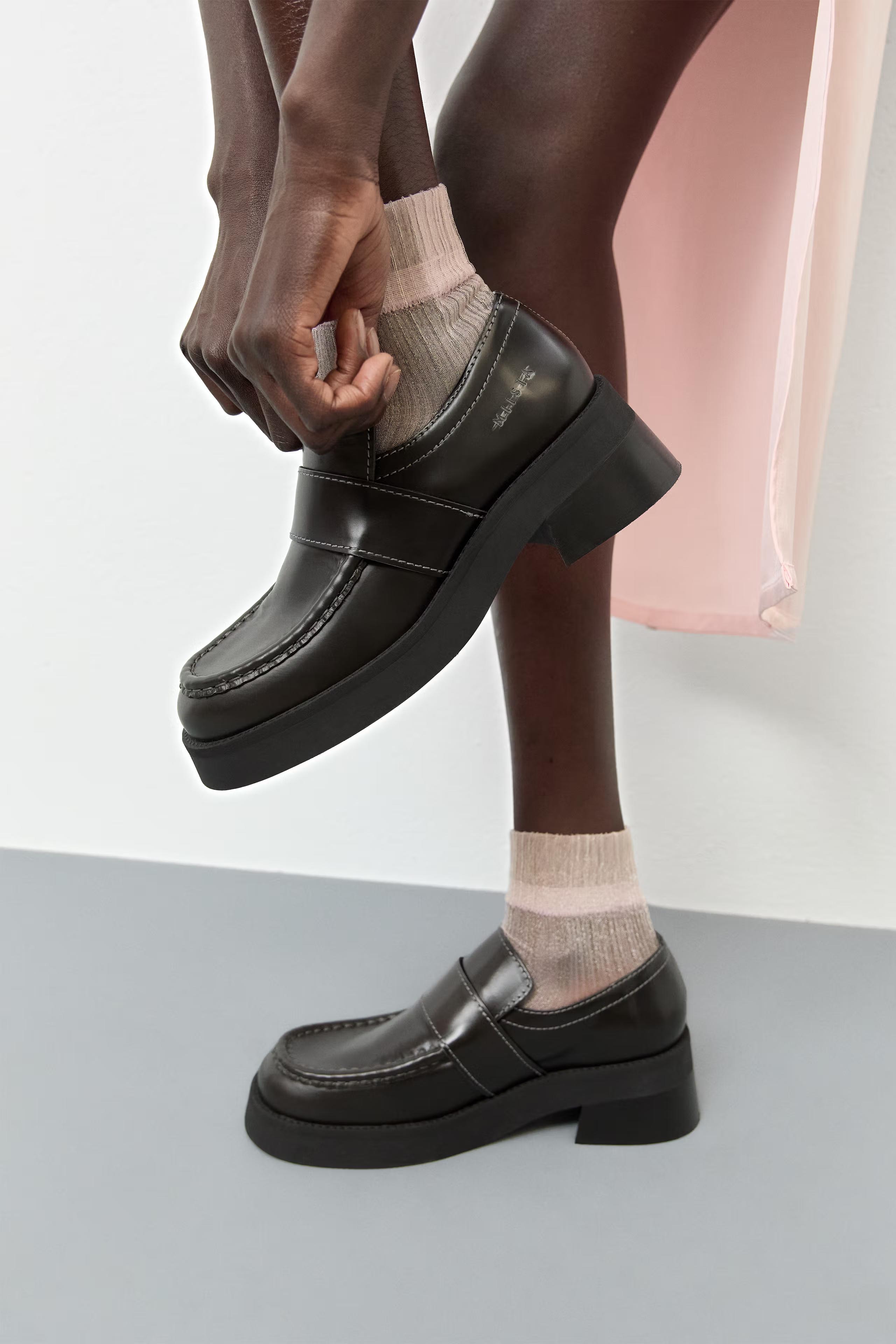 Miista Lib Loafers // Black Brown