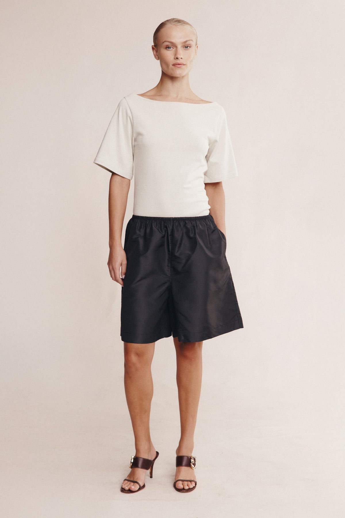 Marle Nara Short // Black