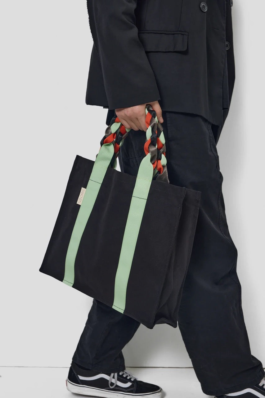 Tanchen Picnic Bag // Pop!