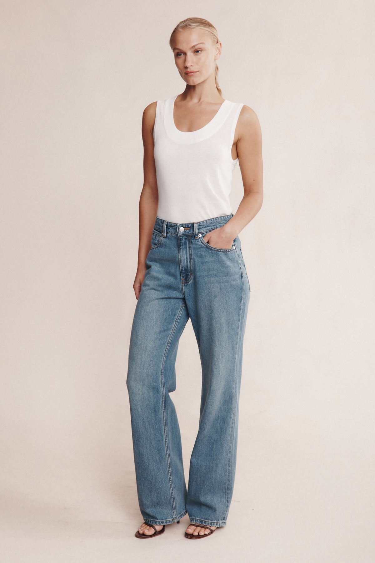 Marle Classic Jean // Light Wash
