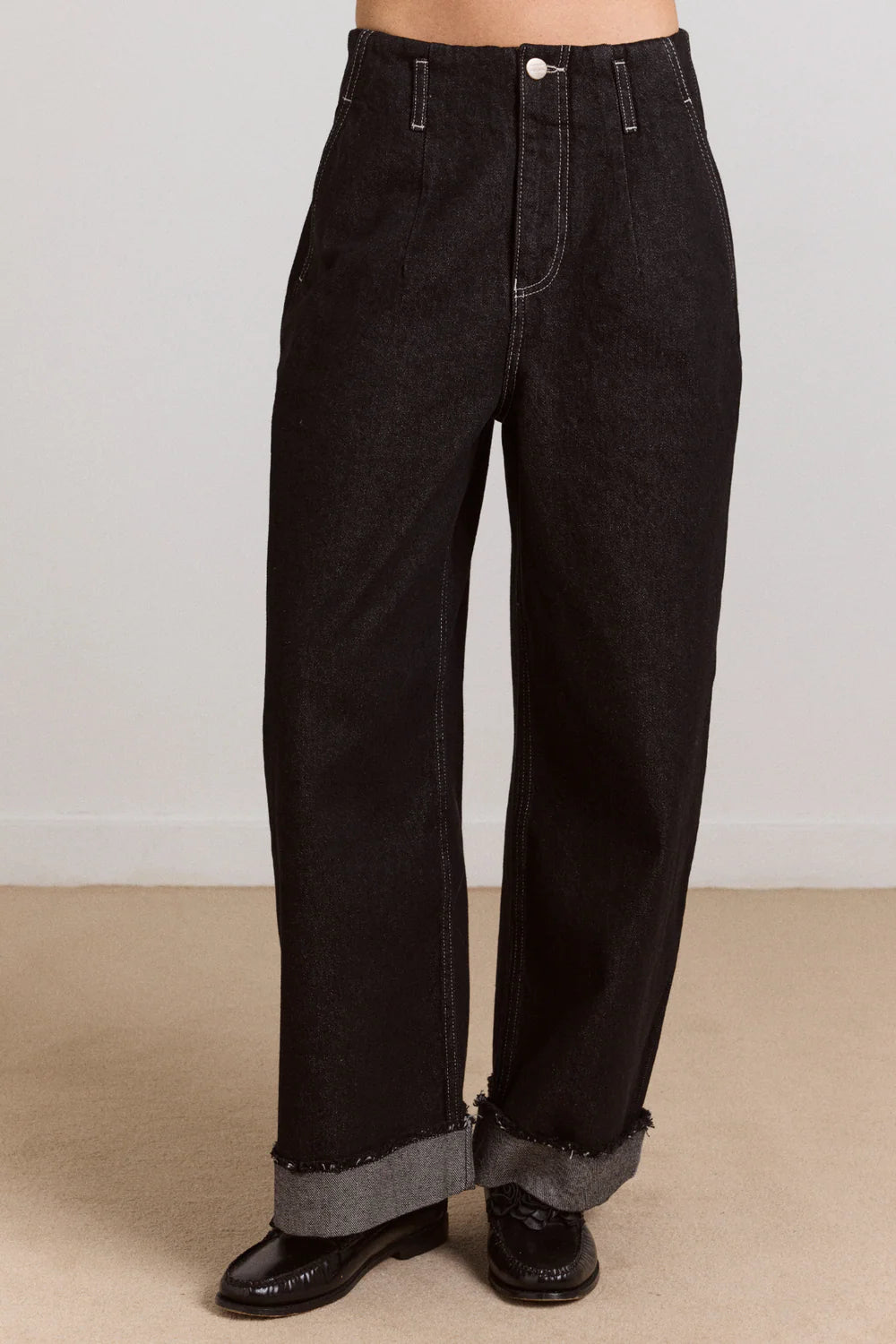 Damson Madder Loose Fit Pascal Jean // Black Wash