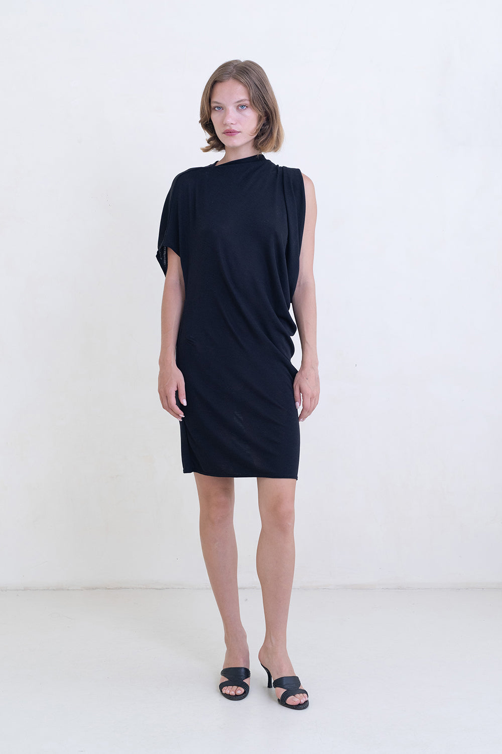 Belle Anna Ornament Mini Dress // Black