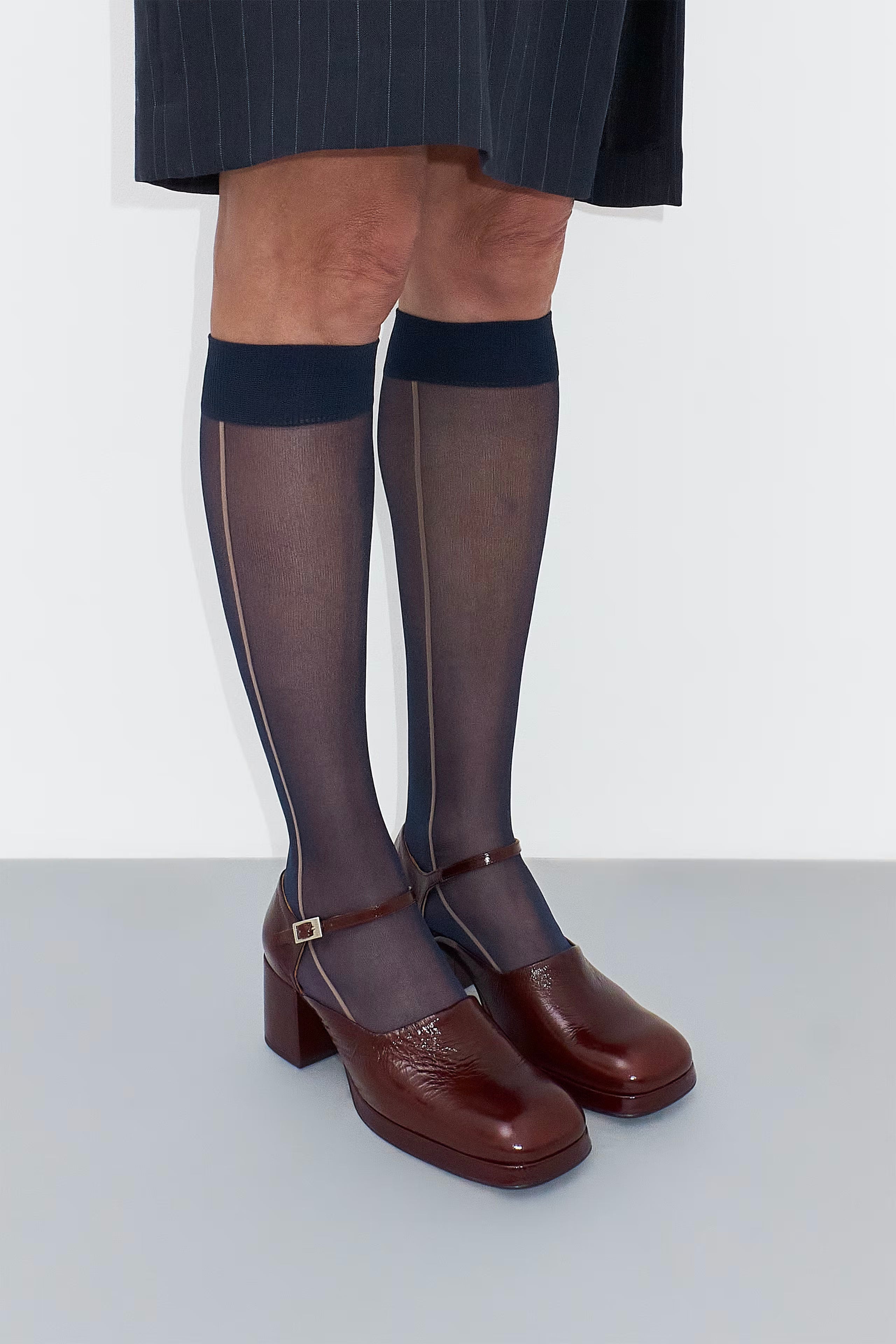 Miista Yara Courts // Crinkle Brown