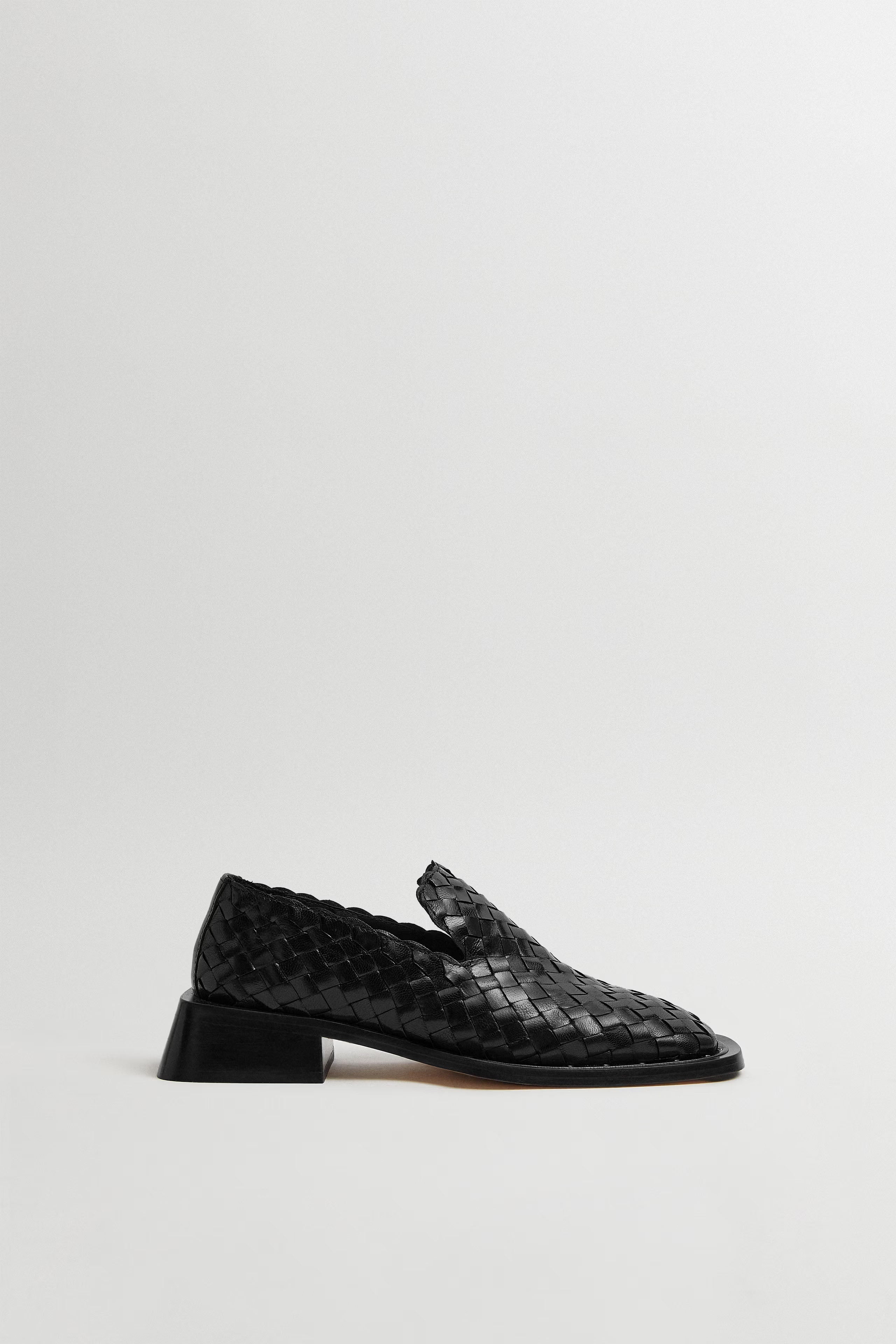 Miista Skye Loafers // Black