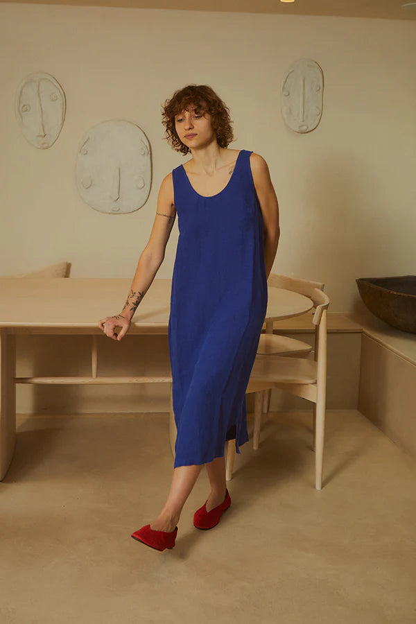 L.F. Markey Basic Linen Shift Dress // Cobalt