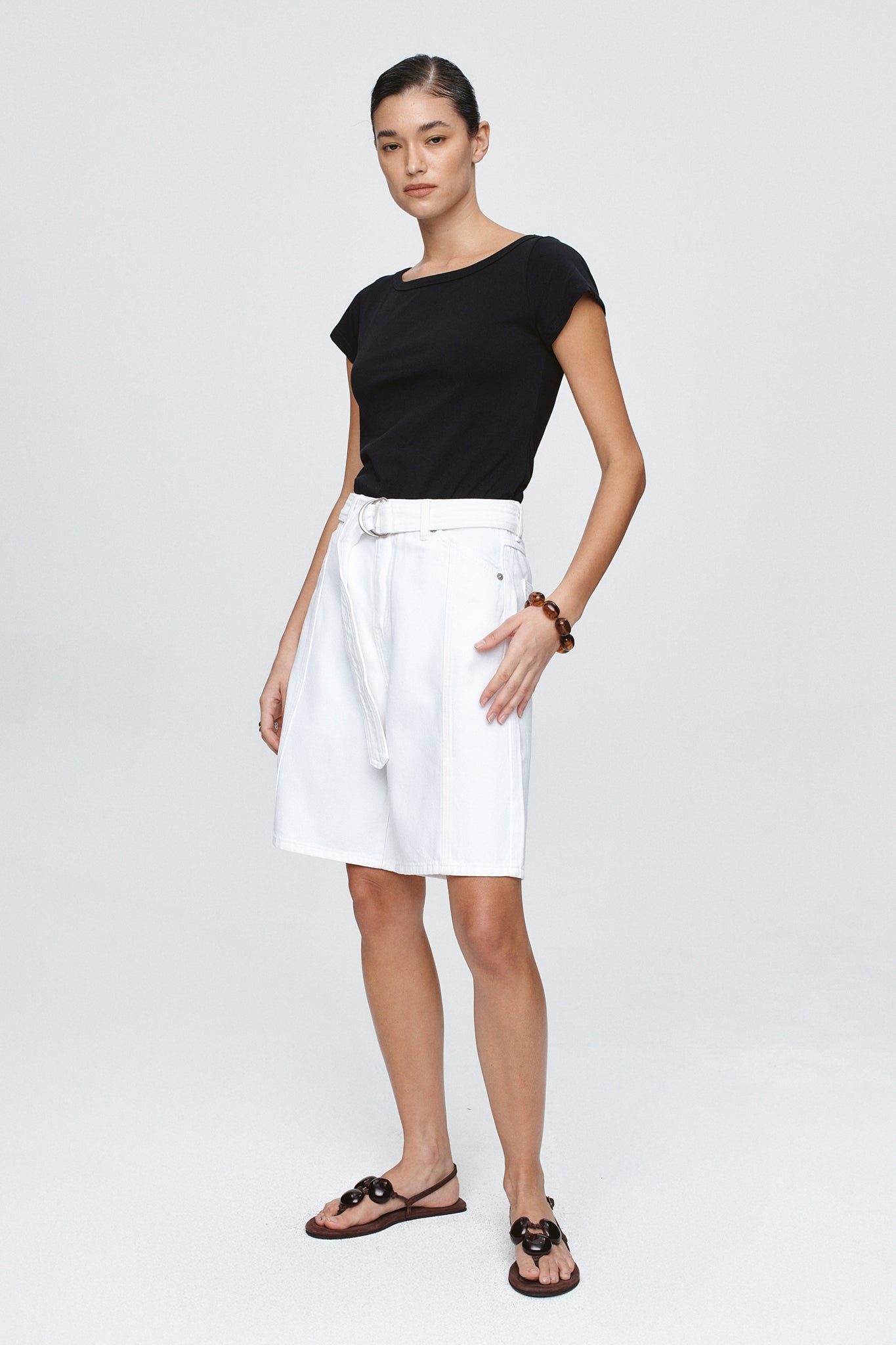 Marle Belted Jean Short // Blanc