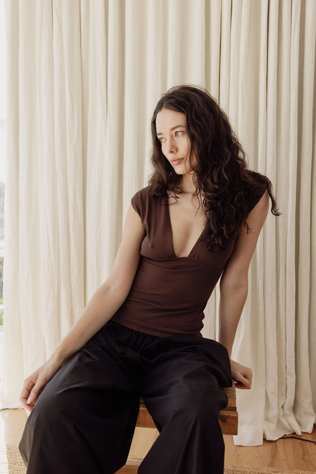 Dominique Healy Monroe Tee // Choc