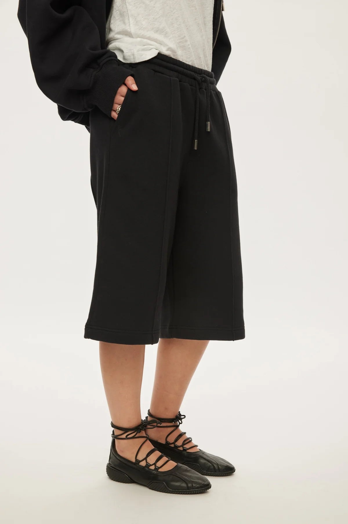 Oval Square First Sweat Bermudas // Black