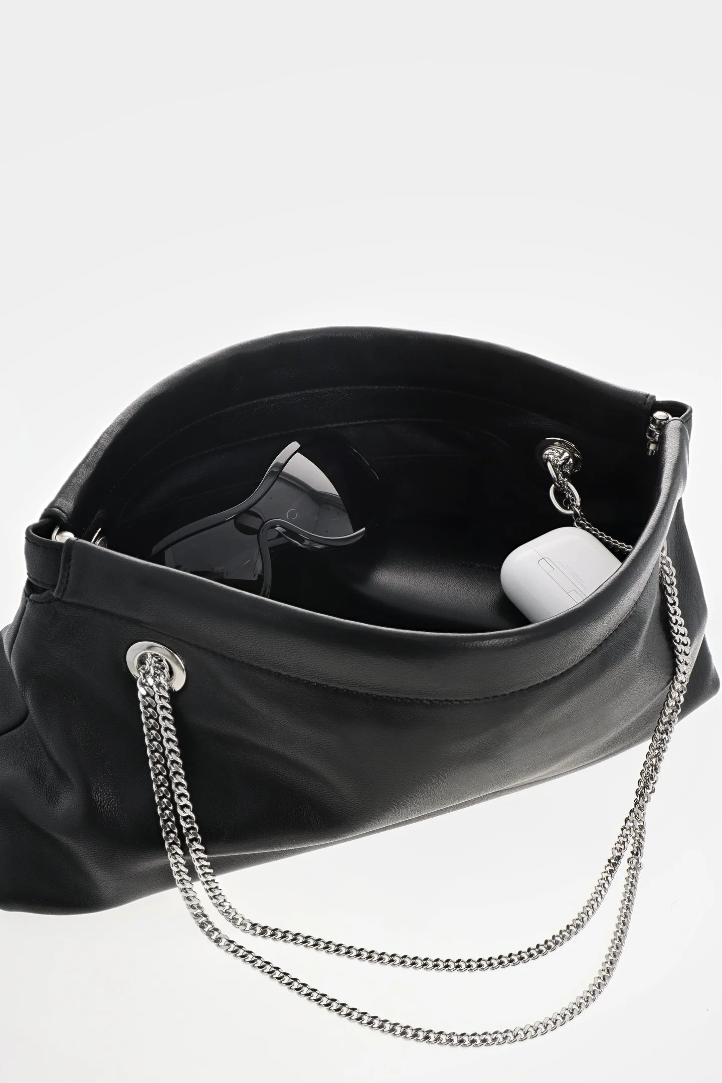 Justine Clenquet Flor Chain Bag // Black