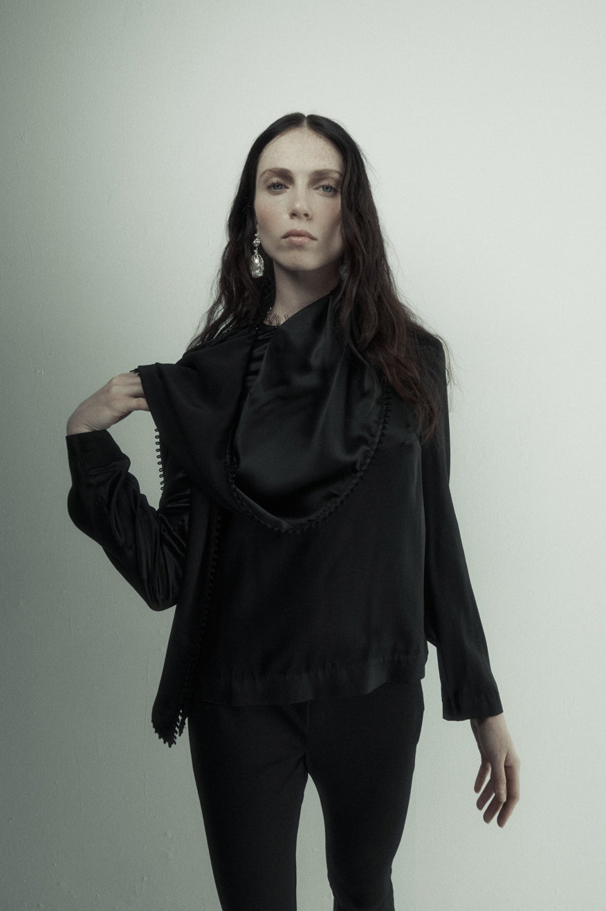 Harris Tapper Saul Top // Black