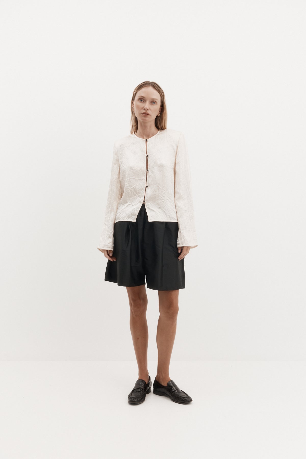 Harris Tapper Voluminous Short // Black