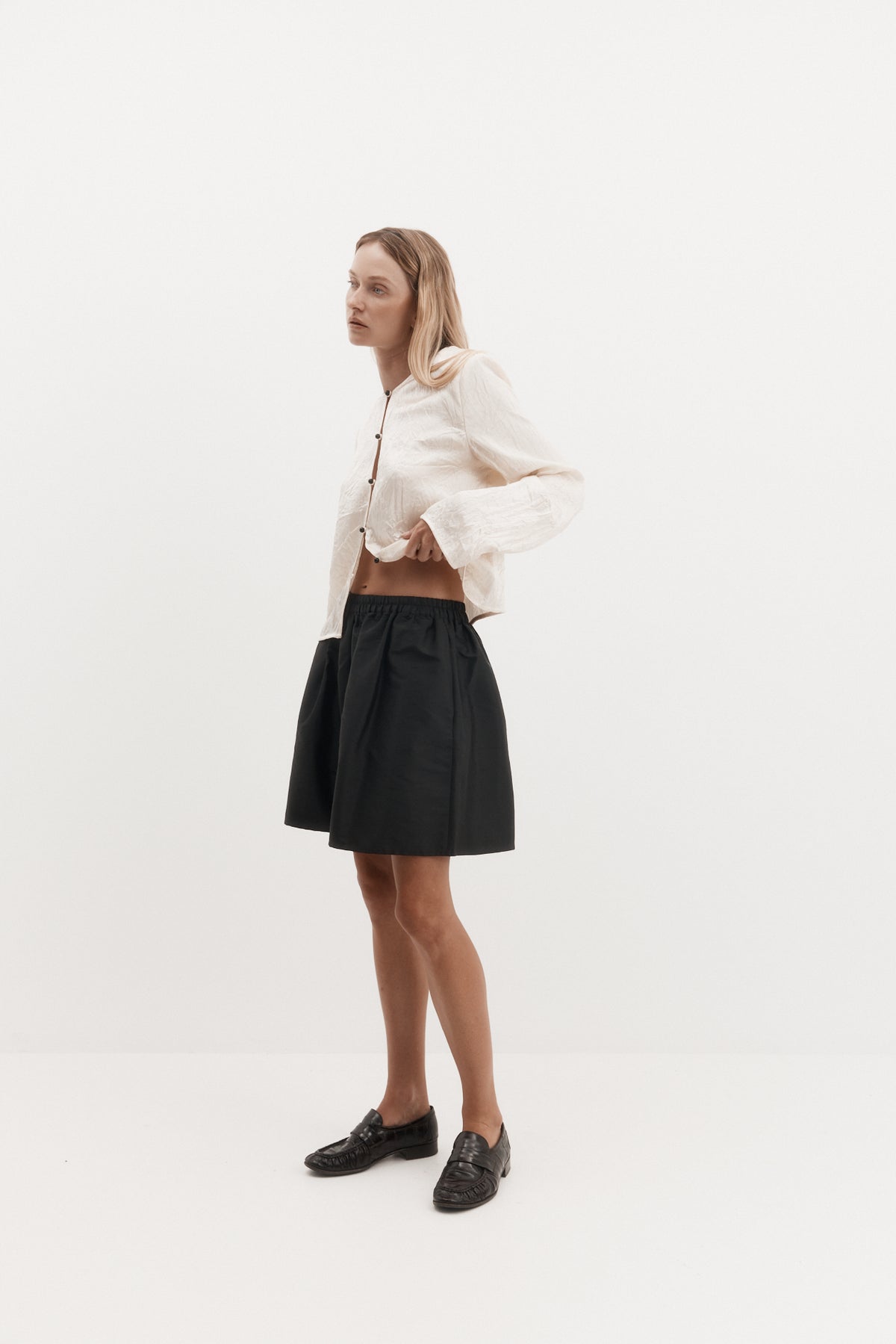 Harris Tapper Voluminous Short // Black