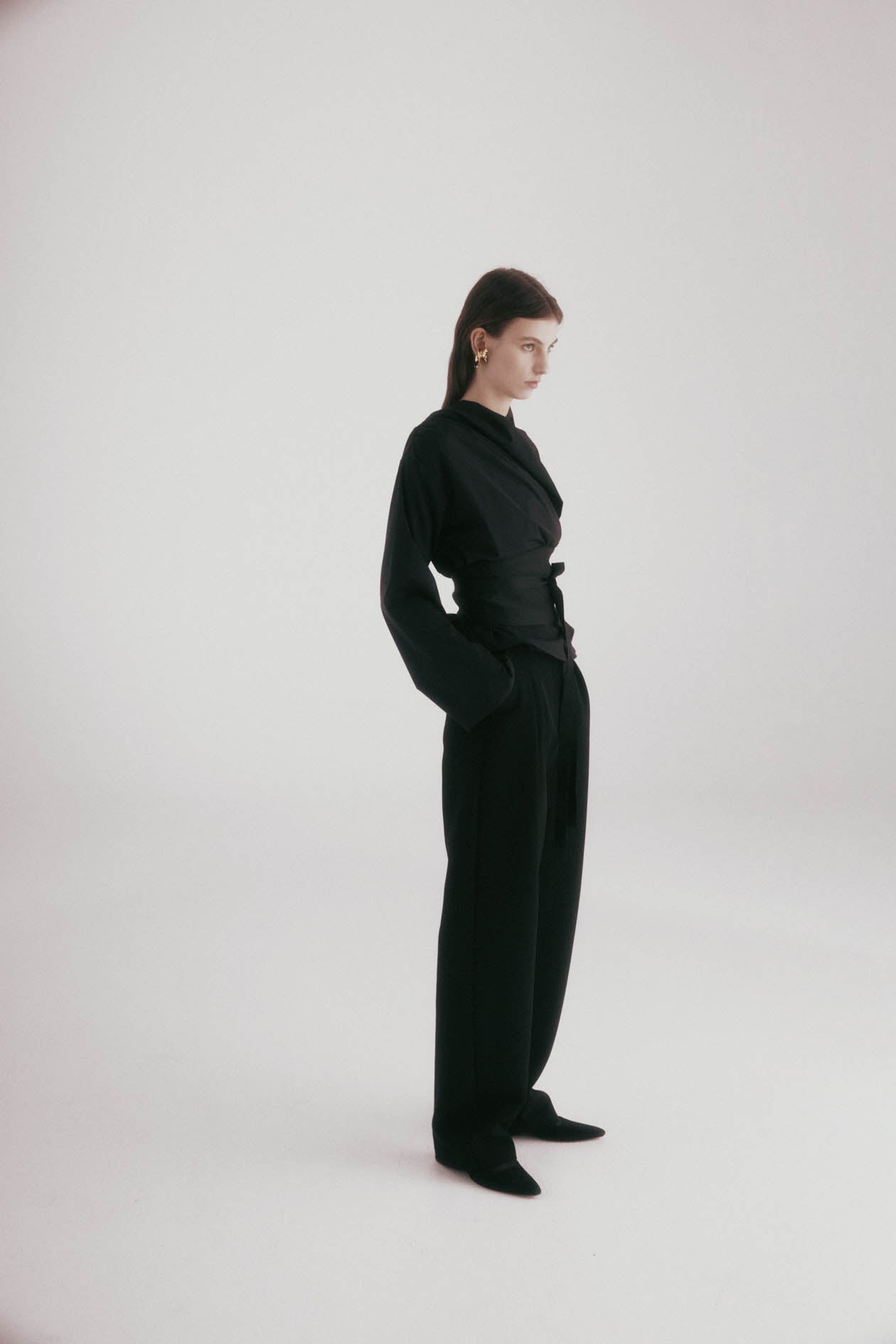 Harris Tapper Long Sleeve Chaimberlain Top // Black