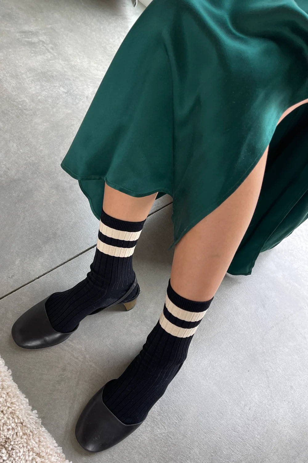 Le Bon Shoppe Her Varsity Socks // Black