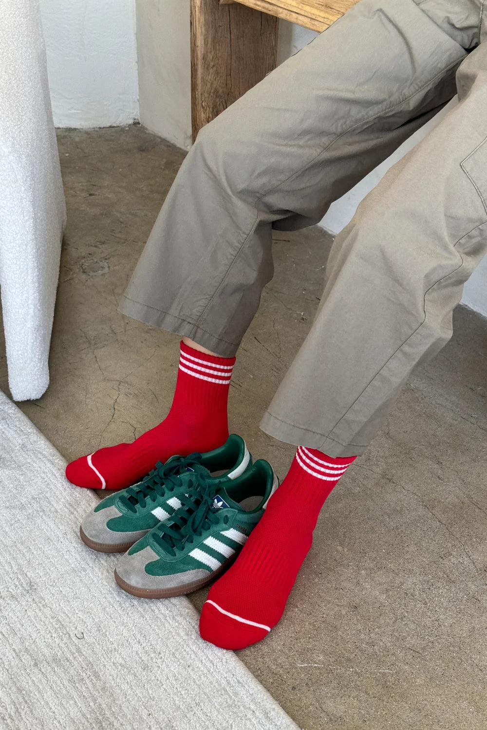 Le Bon Shoppe Girlfriend Socks // Scarlet