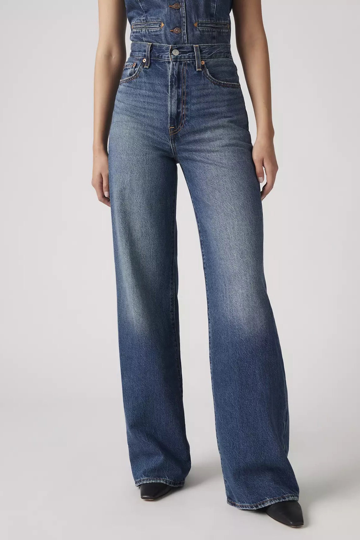 Levi's Ribcage Wide-Leg Jeans // Polar Perimeter