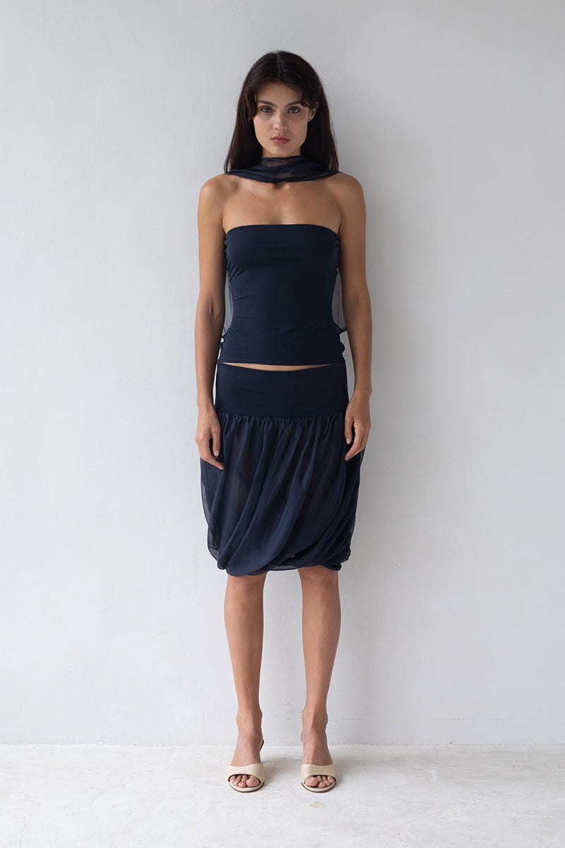 Belle Anna Shadow Top // Navy