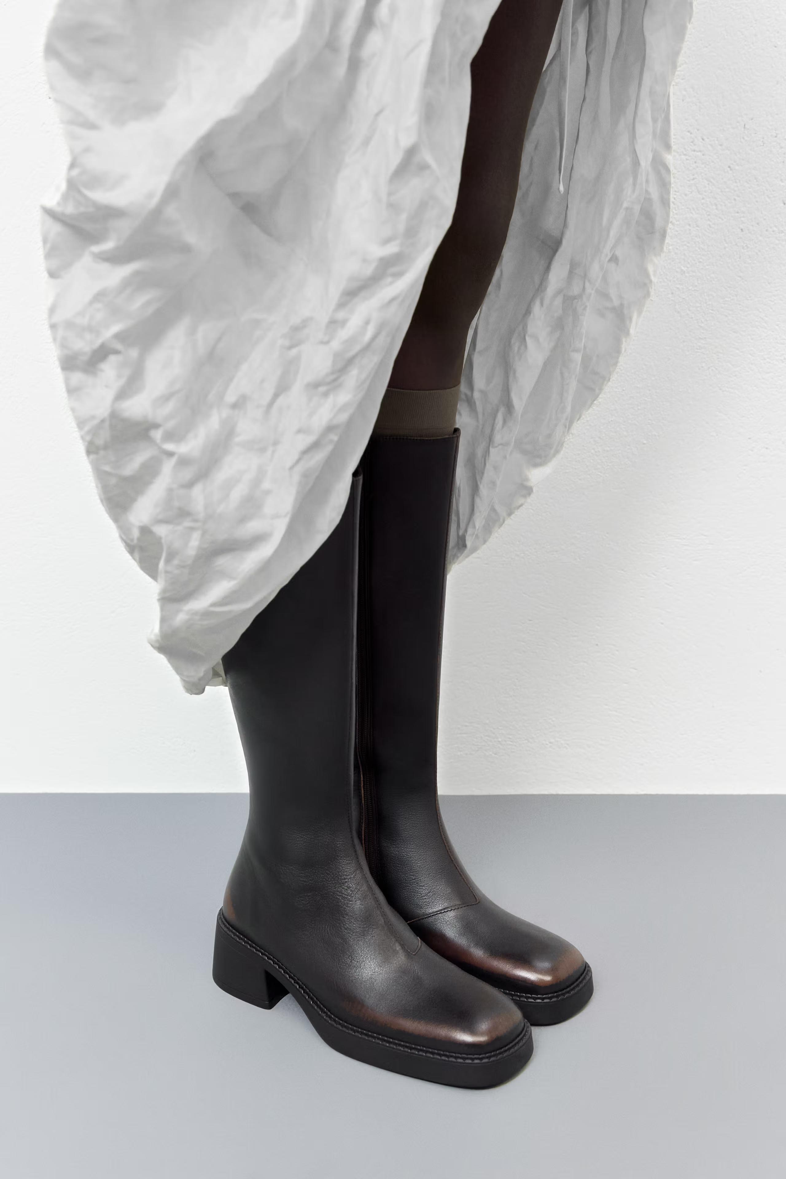 Miista Yumi Pull Boots // Brushed Brown