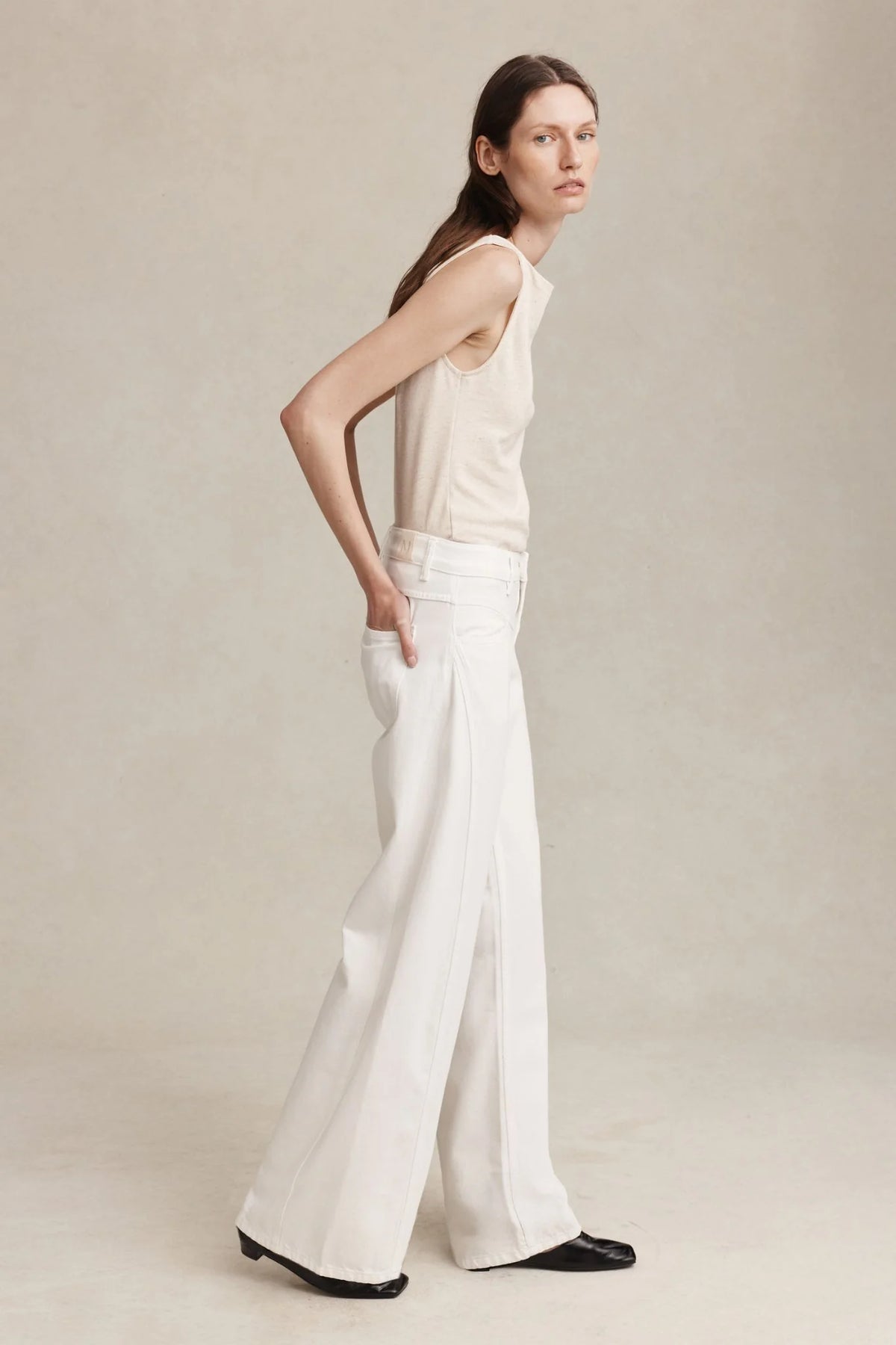 Marle Wide Cross Stitch Jean // Blanc