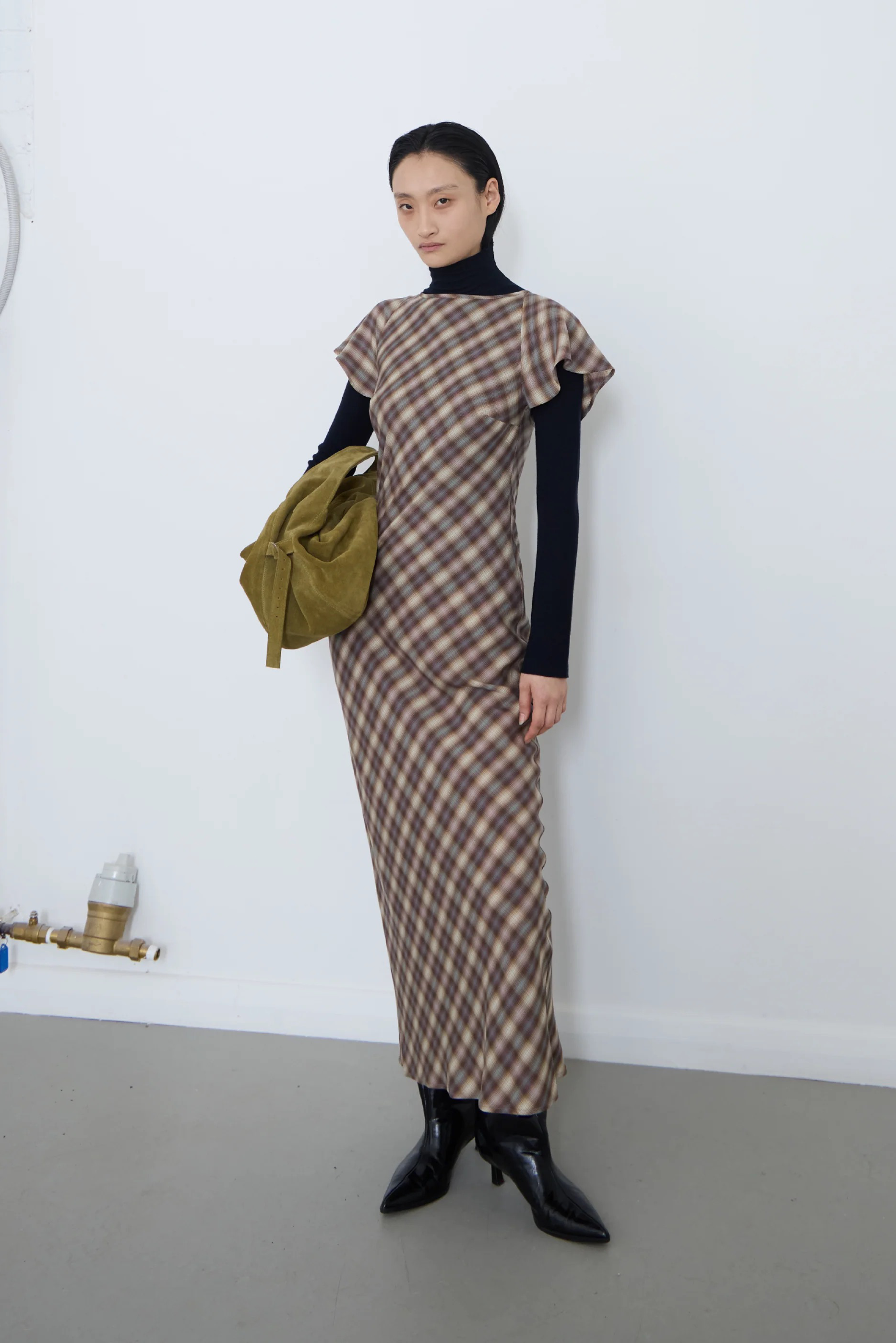 PV Enmesh Dress // Blur Check