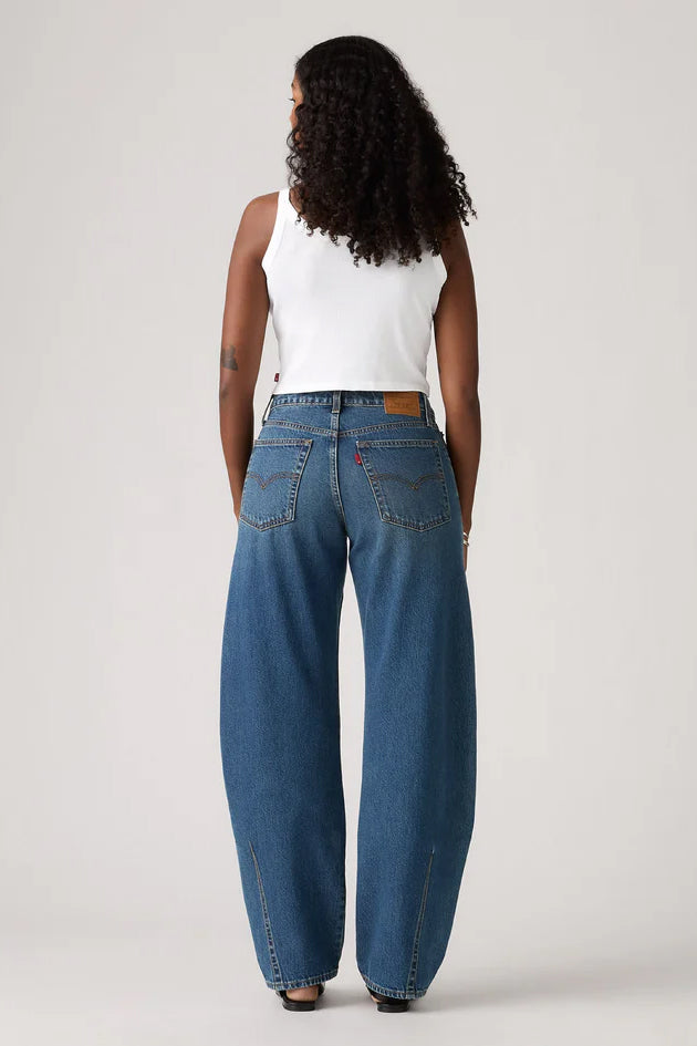 Levi's Baggy Dad Barrel // Most Wanted