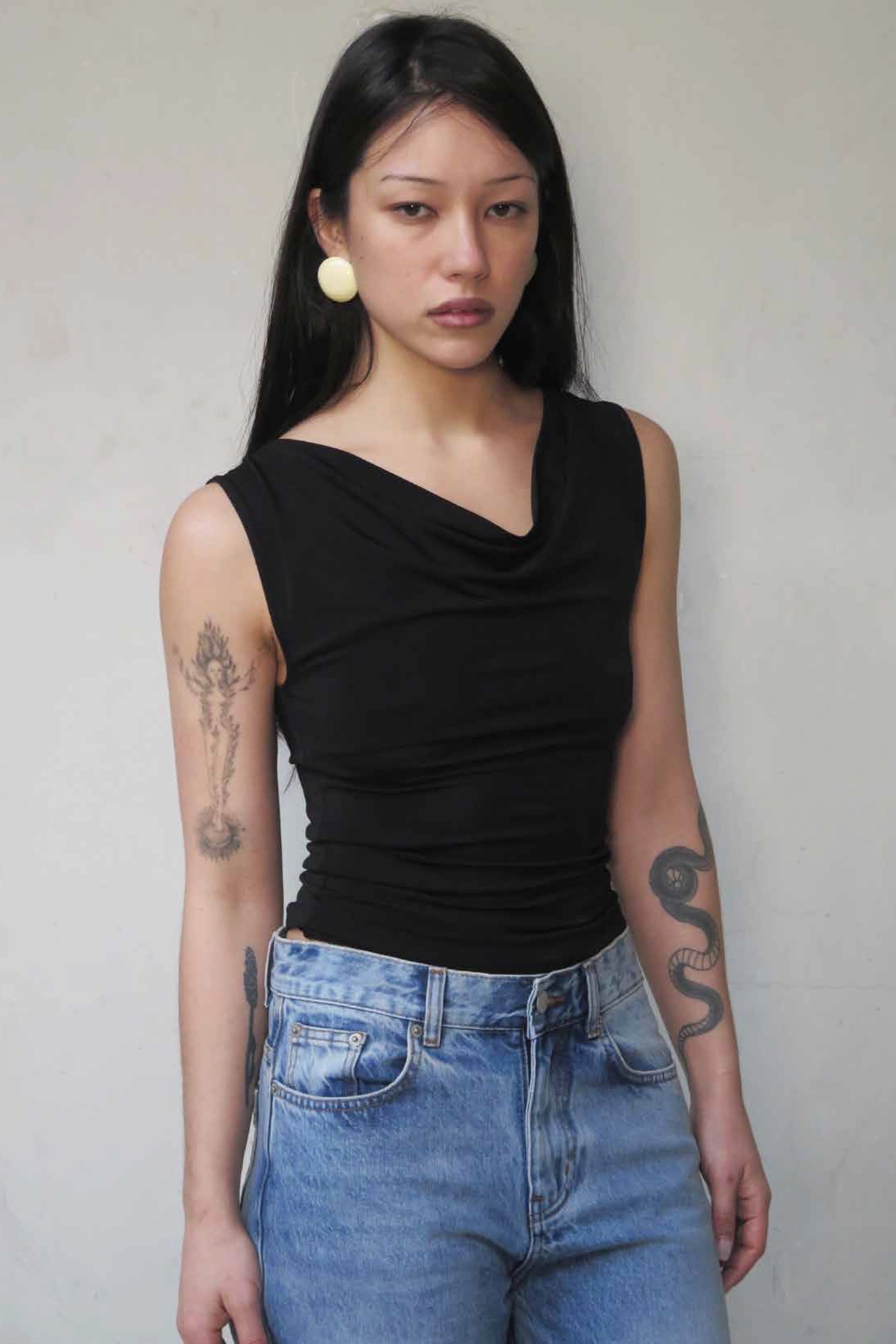 PV Debut Tank // Black