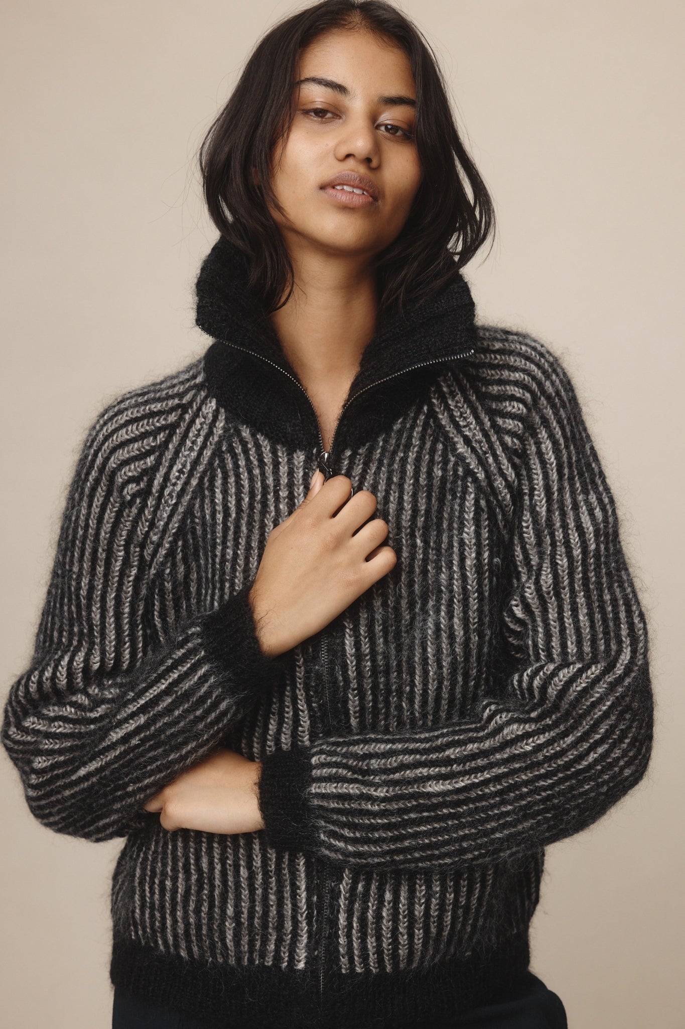 Marle Oscar Cardigan // Black, Latte