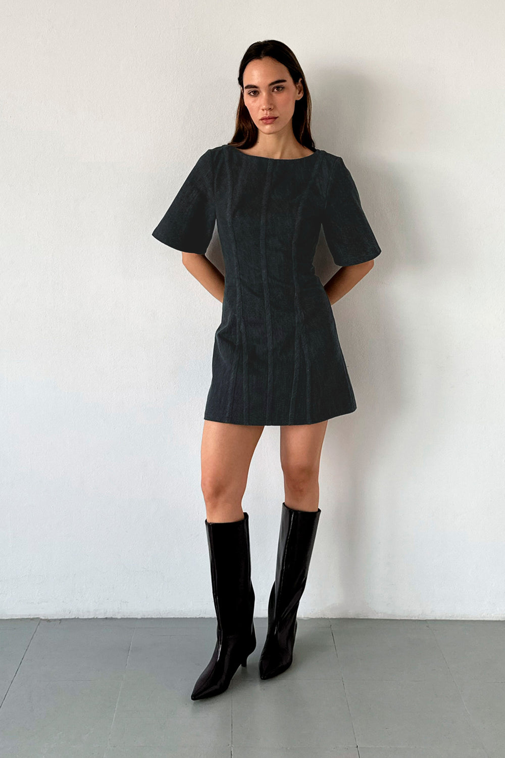 ROSETTE GREY SHORT DRESS