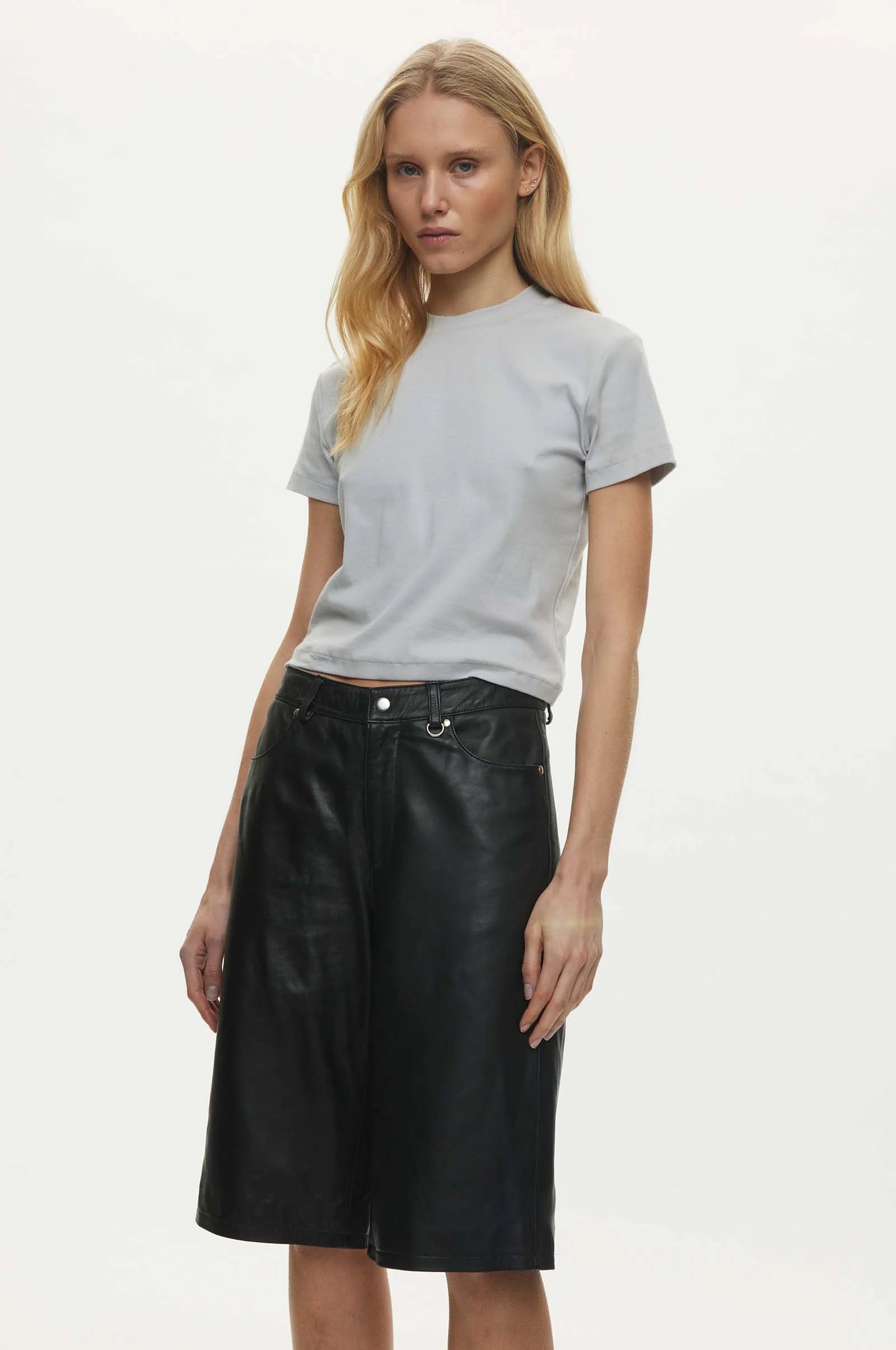 Oval Square Deep Leather Shorts // Black