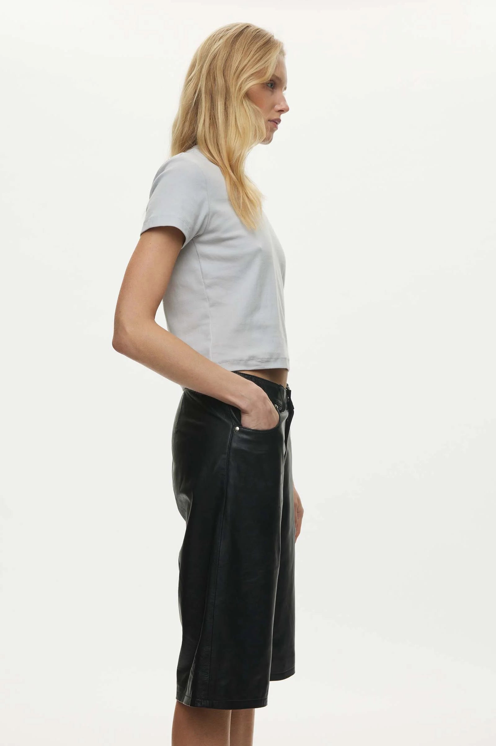 Oval Square Deep Leather Shorts // Black