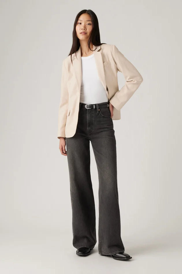 Levi's Ribcage Wide-Leg Jeans // Swipe Up