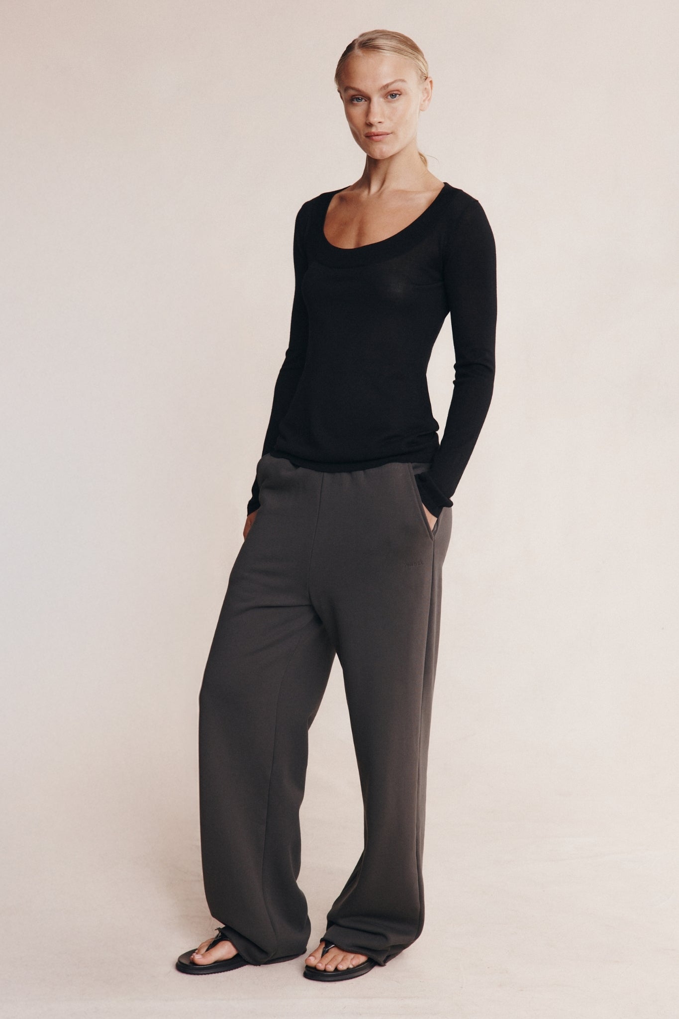 Marle Veneda Top // Black