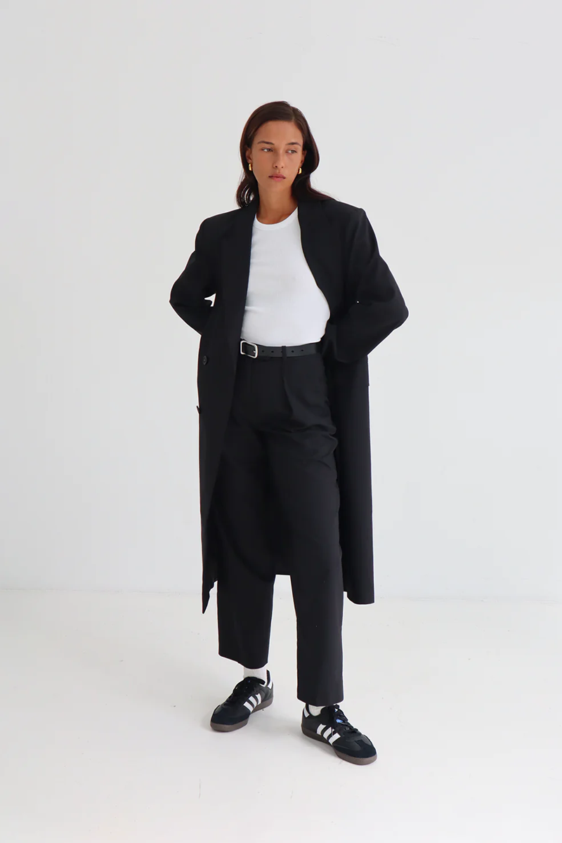 Blanca Carmen Coat // Noir