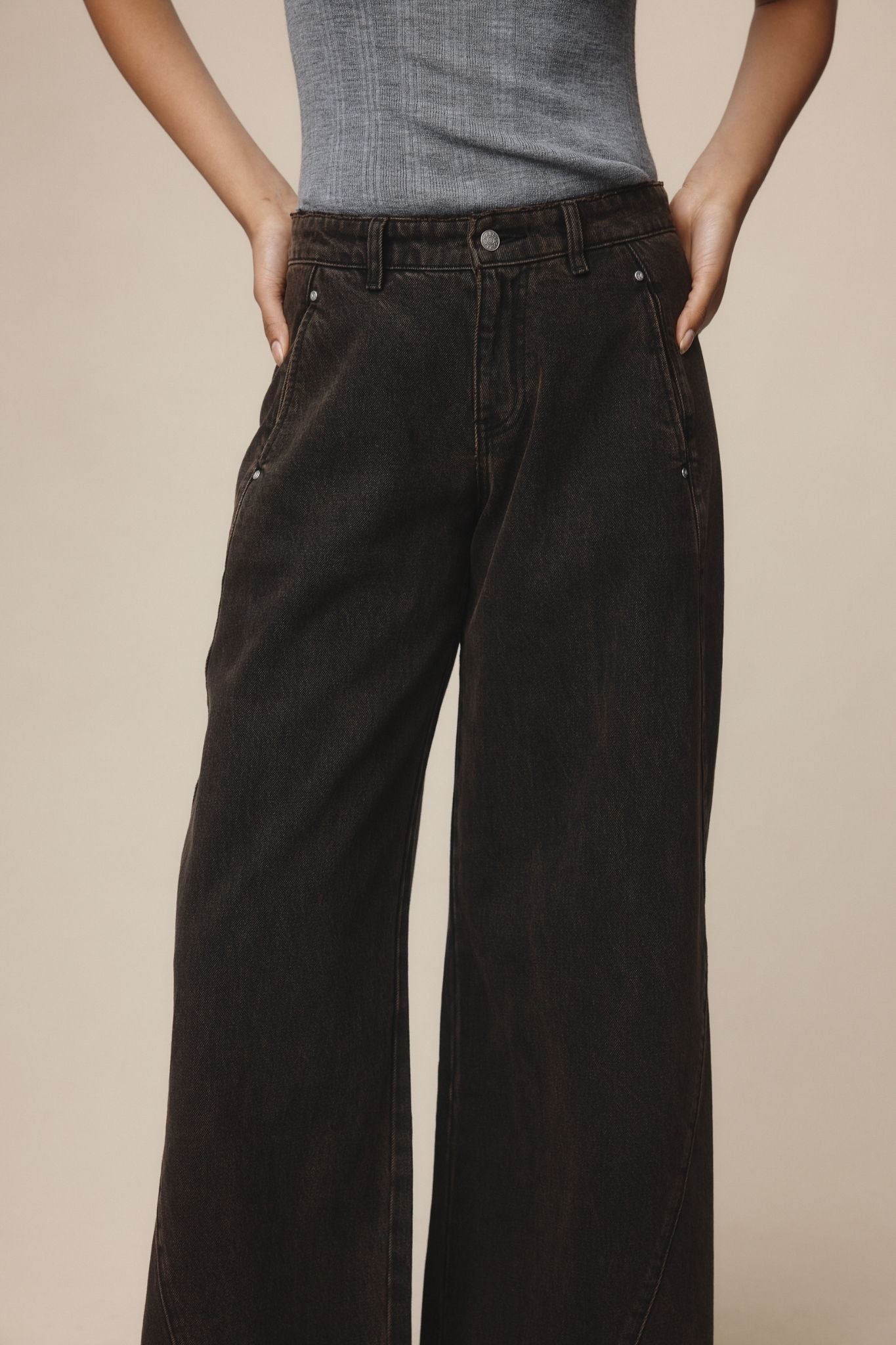 Marle Panel Jean // Tobacco