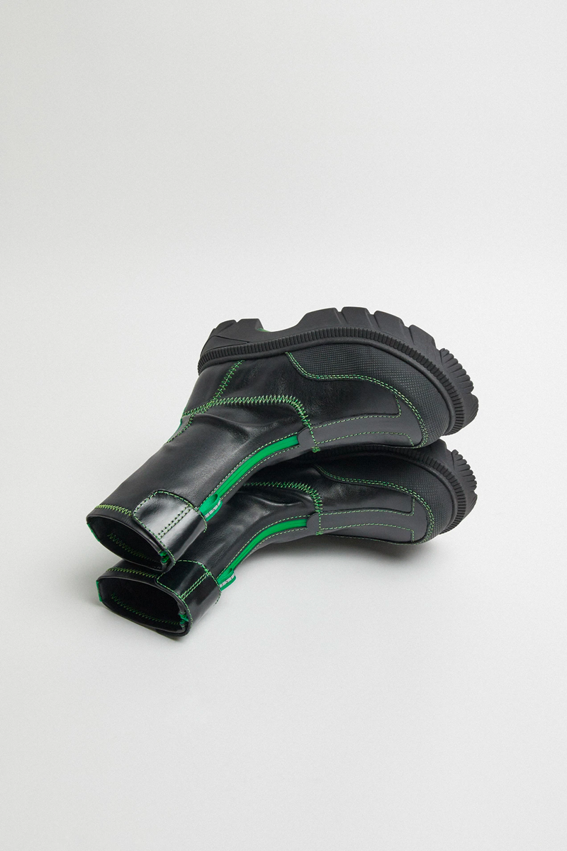 E8 Danica Raven Ankle Boots