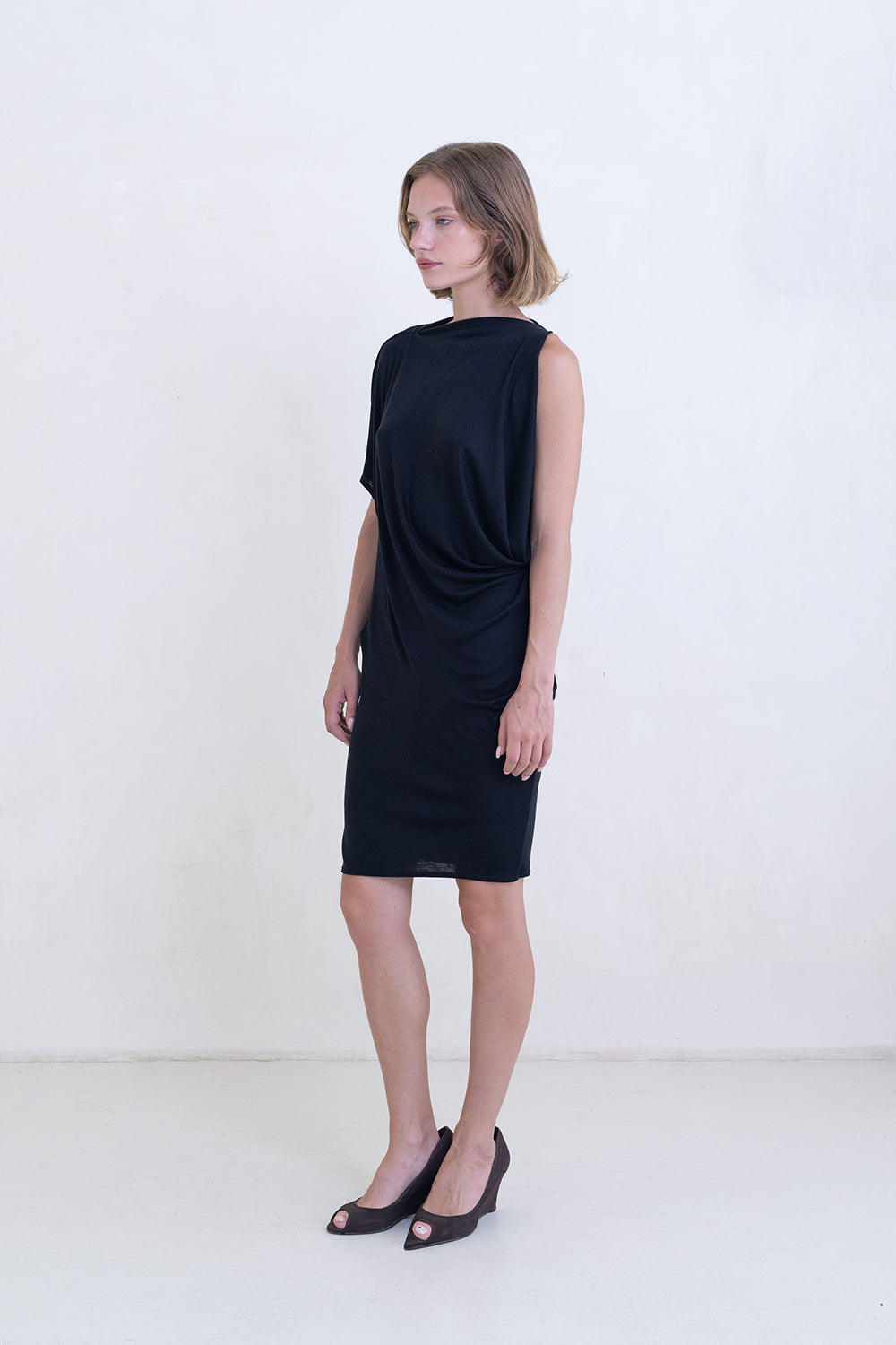 Belle Anna Ornament Mini Dress // Black