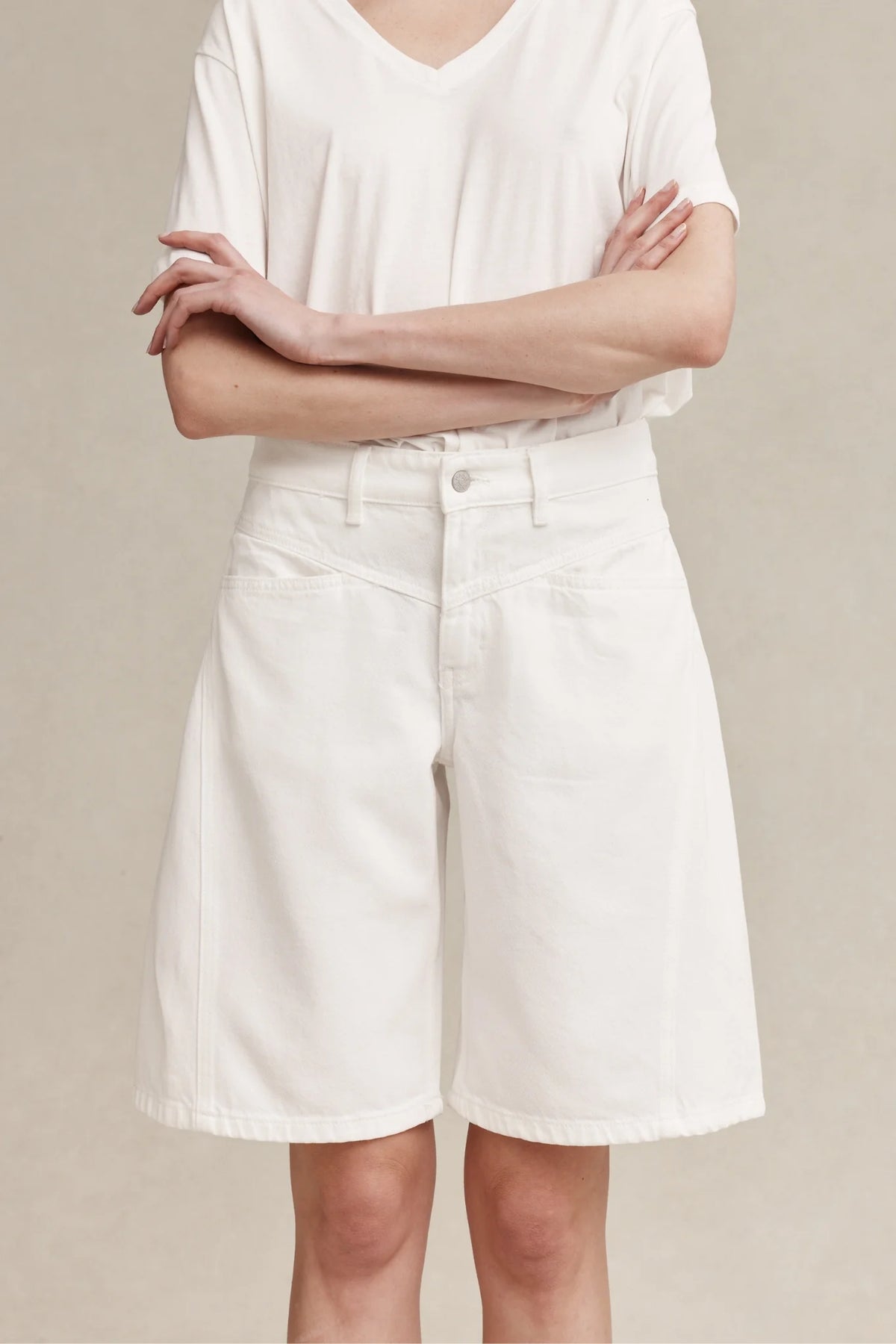 Marle Cross Stitch Short // Blanc