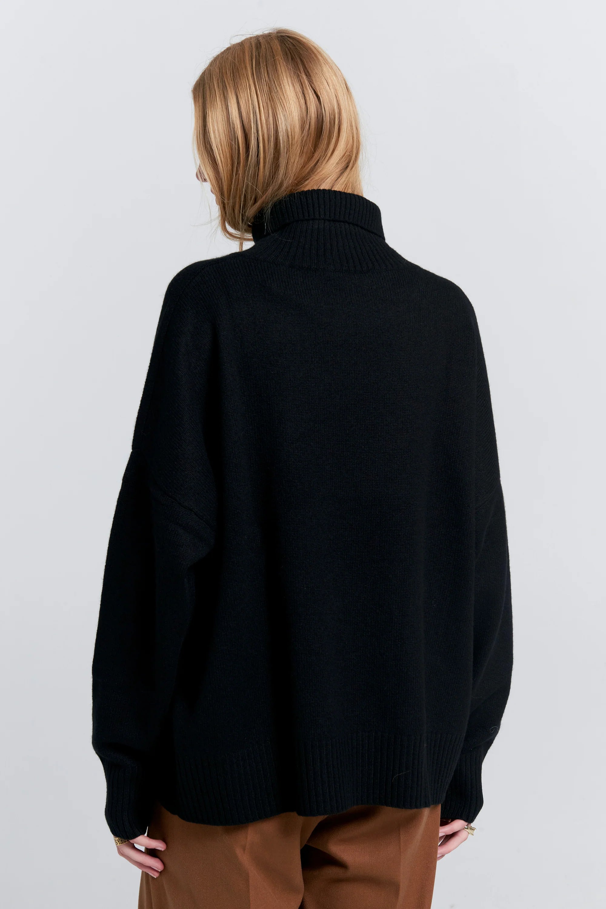 Karen Walker Carmen Oversized Sweater // Black