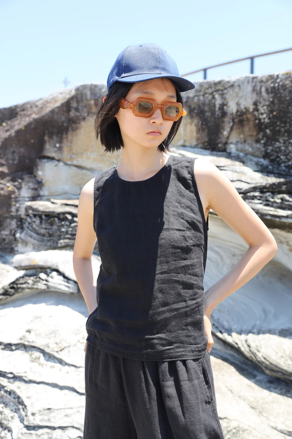 L.F. Markey Basic Linen Vest // Black