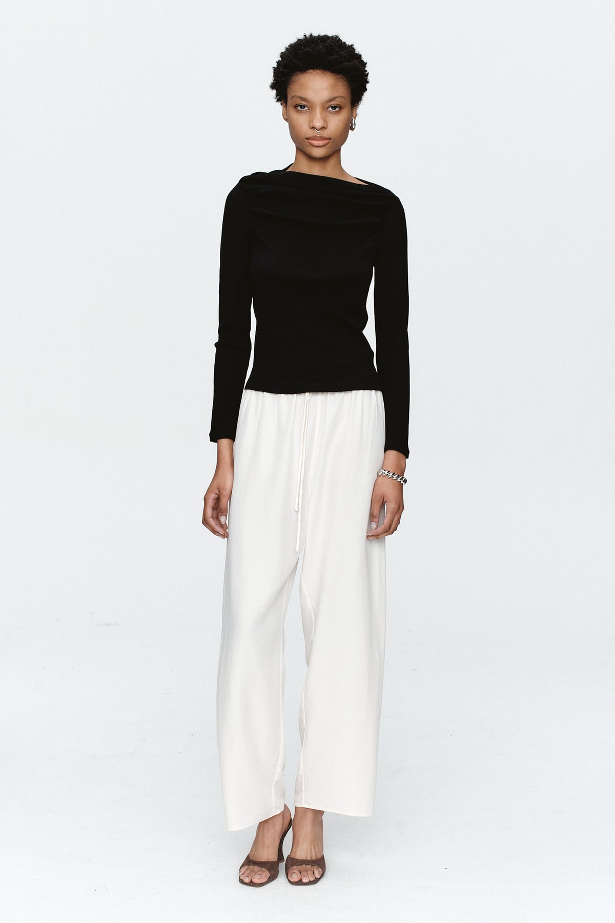 Marle Bryn Top // Black