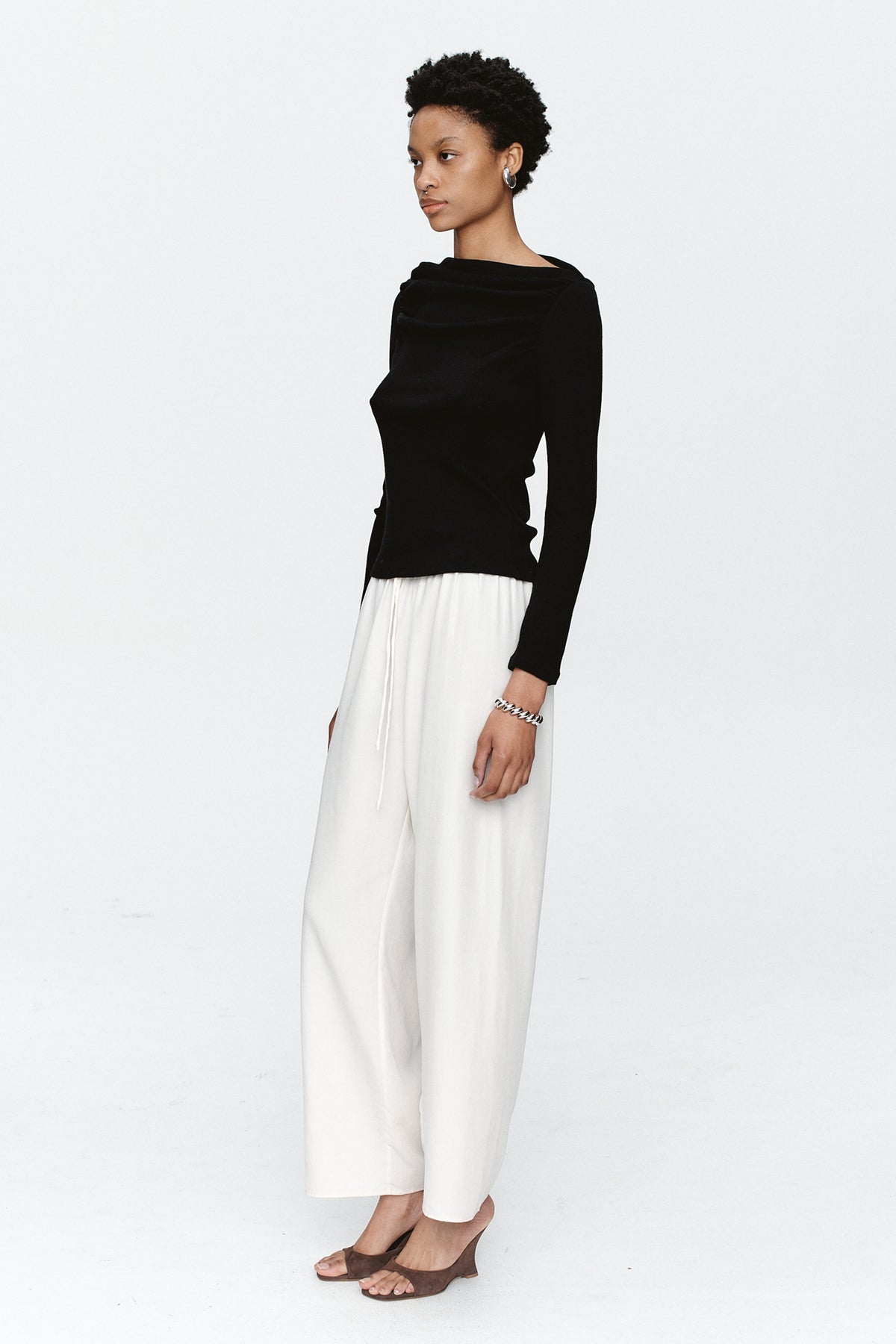 Marle Bryn Top // Black