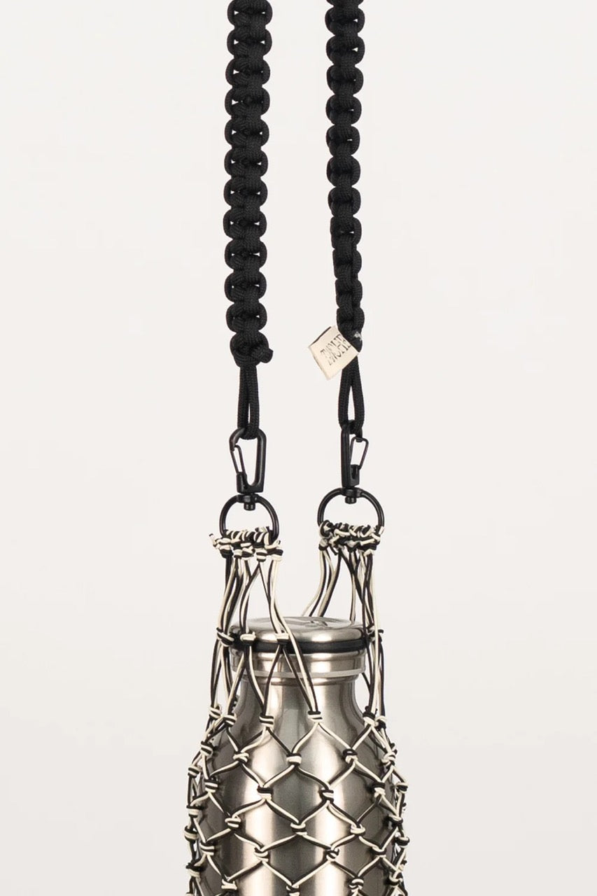 Tanchen 0/0 Sling Crossbody // Black & Cream