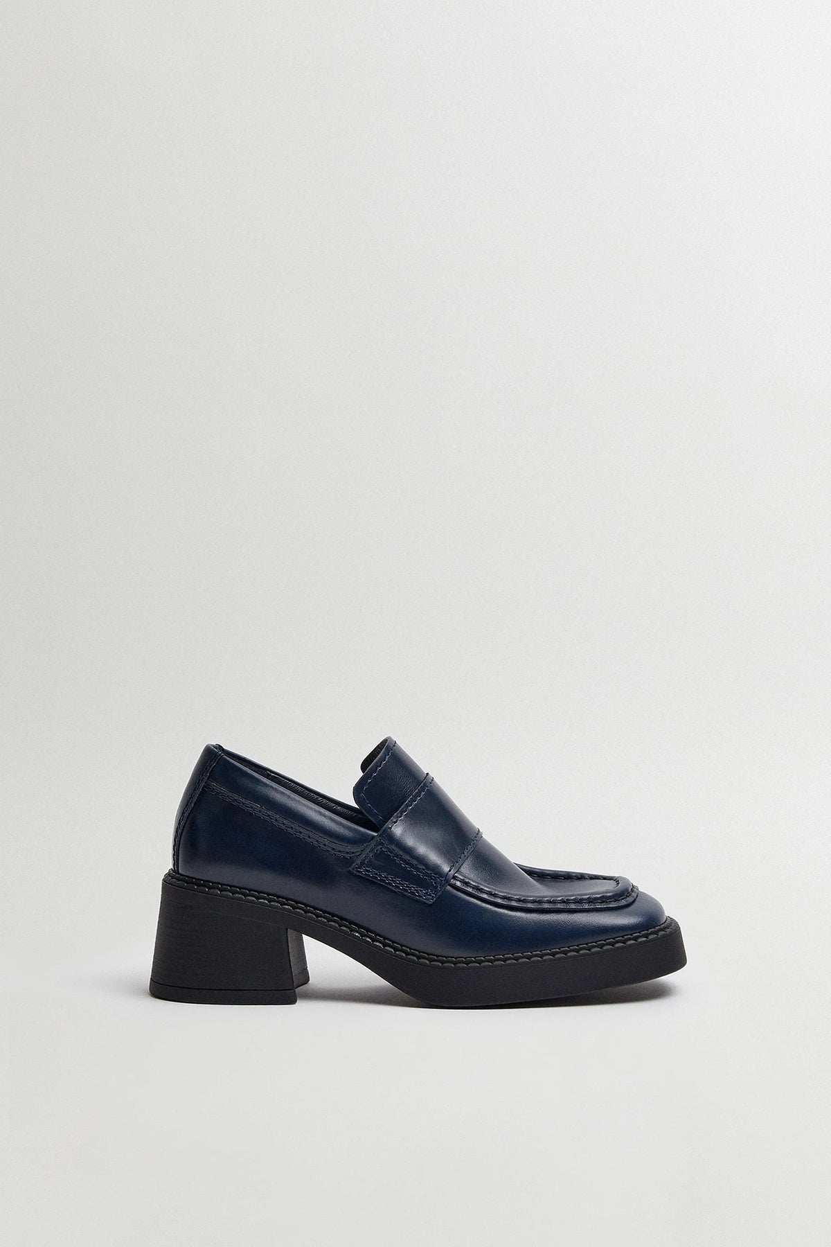 Miista Karina Loafers // Navy