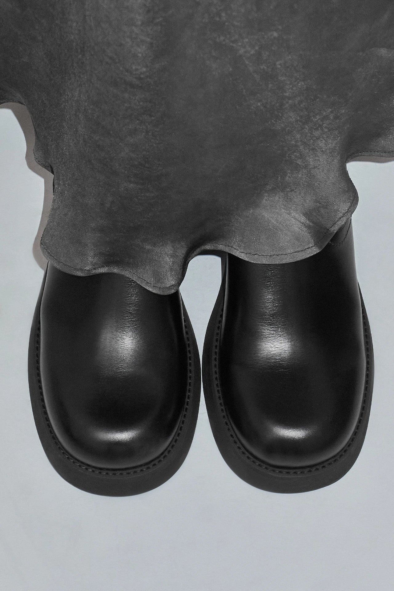 Miista Oliana Ankle Boots // Black Blue