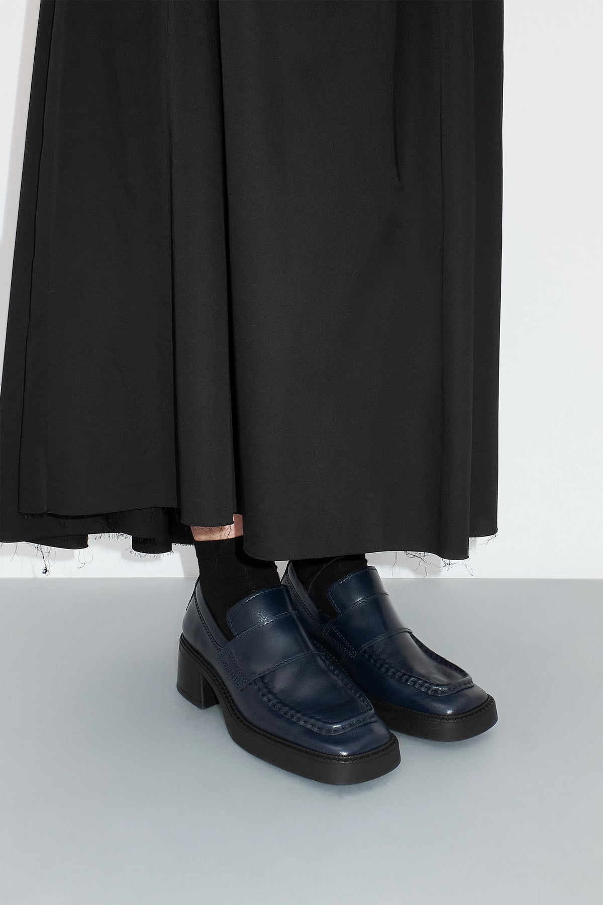 Miista Karina Loafers // Navy