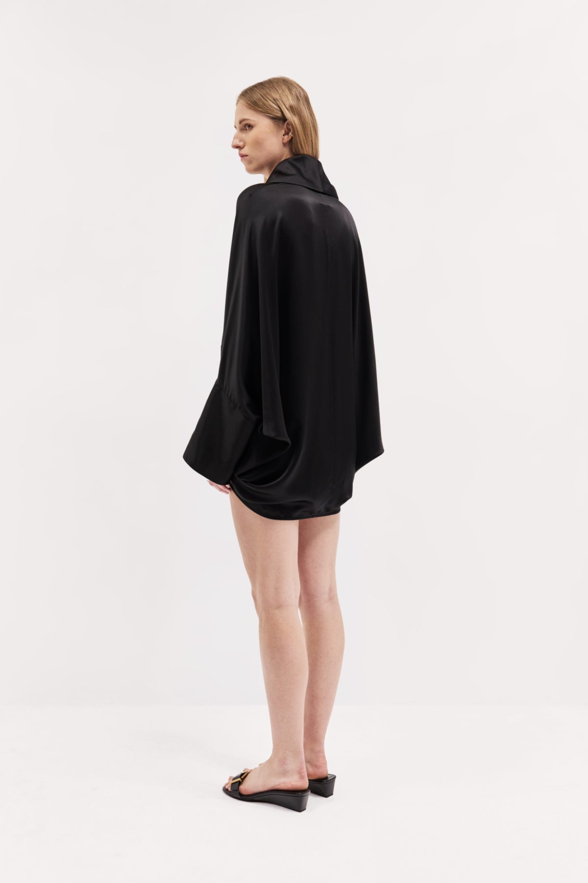 Harris Tapper Cocoon Blouse // Black