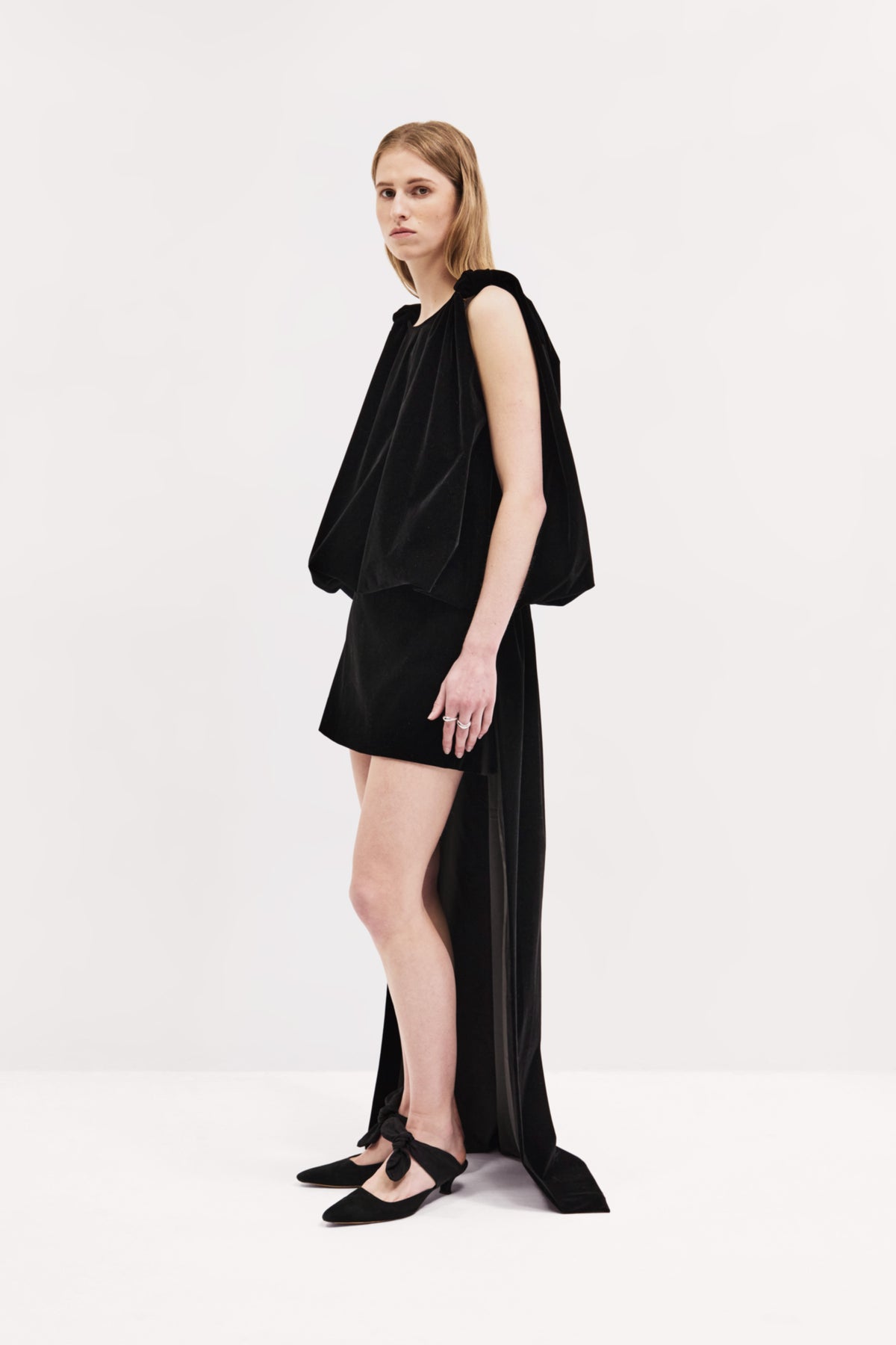Harris Tapper Coppola Skirt // Black Velvet