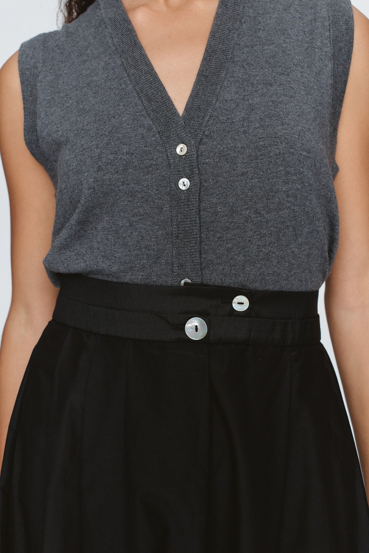 Marle Foundations Vest // Grey