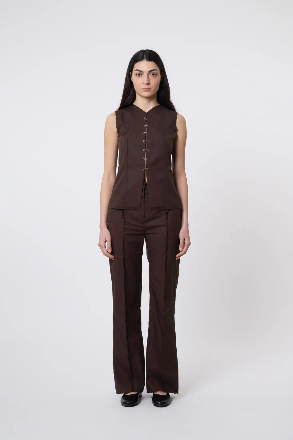 Catheclisma Macondo Vest // Brown