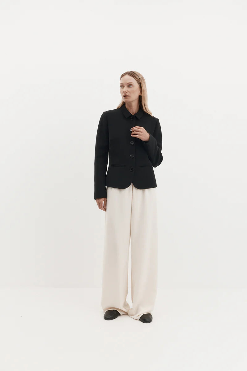 Harris Tapper Bardot Blazer // Black